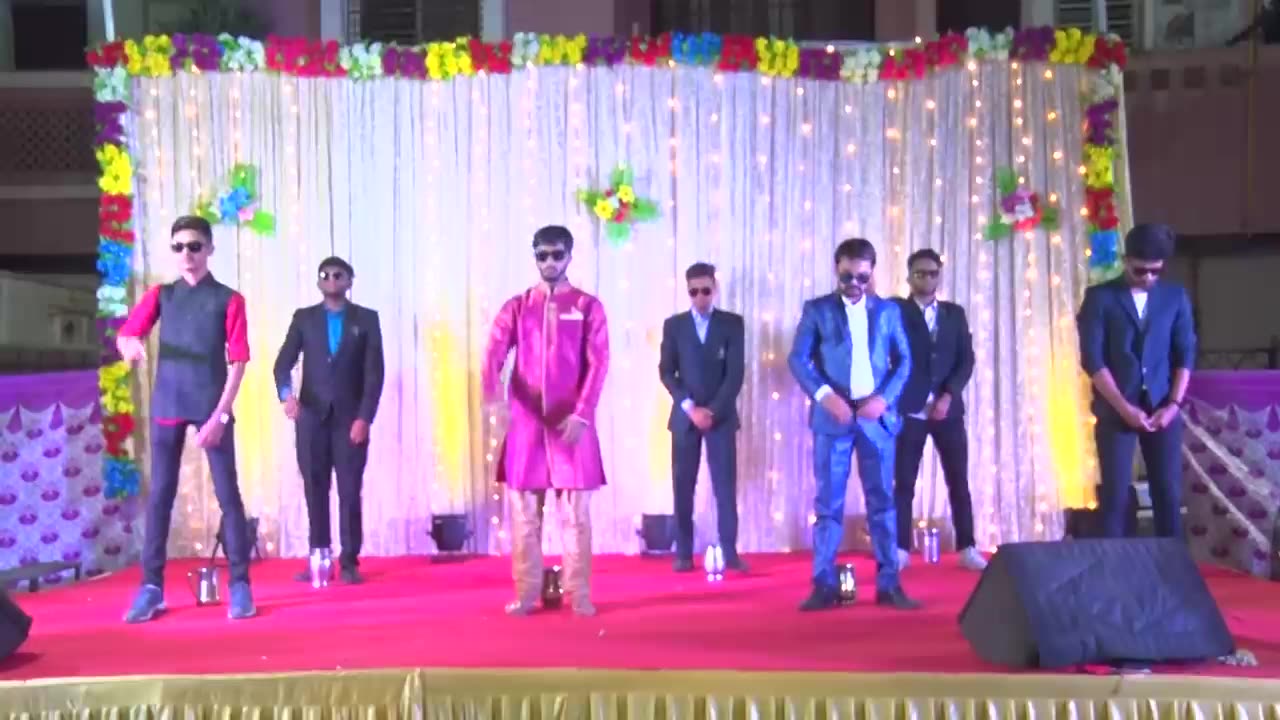 Funny dance performance with lazyness/weesing sangeet.