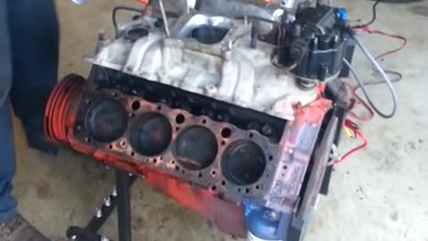 Chevy V8 running with only one head
