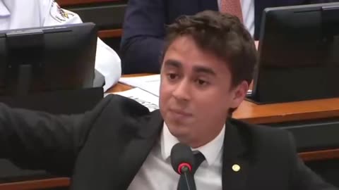 Lave a boca pra falar de nós.