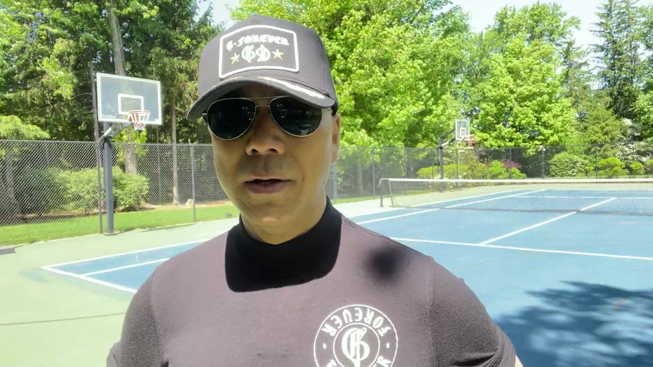 20220523文贵先生GETTR¹：尊敬的战友们好……这个世界在过去的48小时，是人类历史上最重要的重大的军事政治经济重要的历史时刻……明天上午七哥直播详细和大家聊聊，这几天发生的大事？