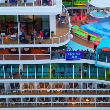 Trump Supporters Cruising