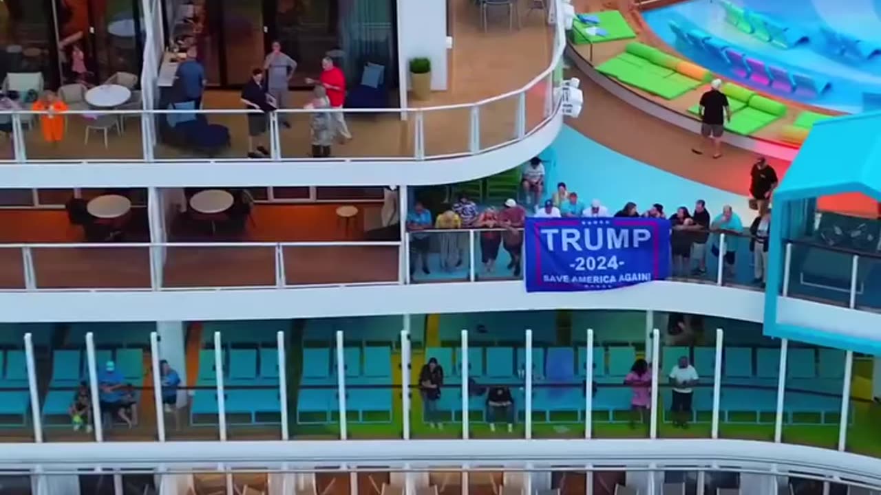 Trump Supporters Cruising