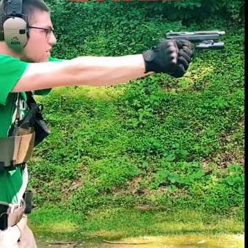 Awesome Pistol Drill To Improve Reloads, Throttle Control, & Sight Alignment