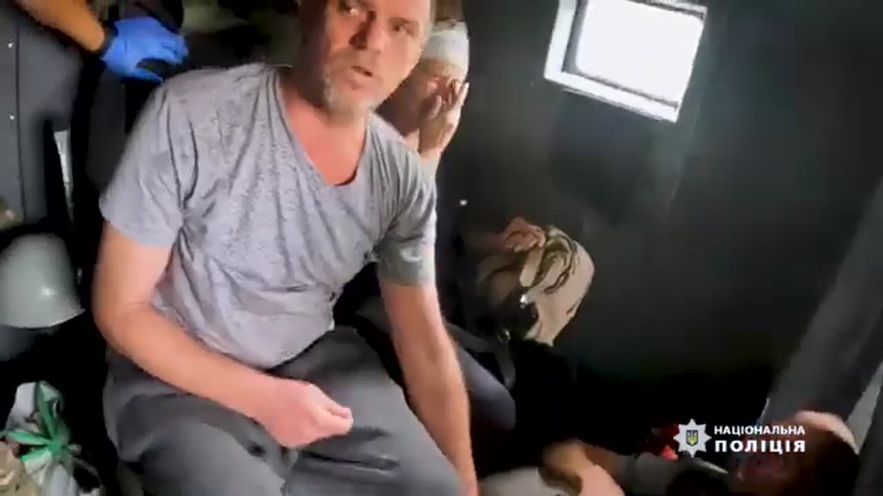 "White Angels" rescue residents of Mirnograd and Grodivka from Russian shelling