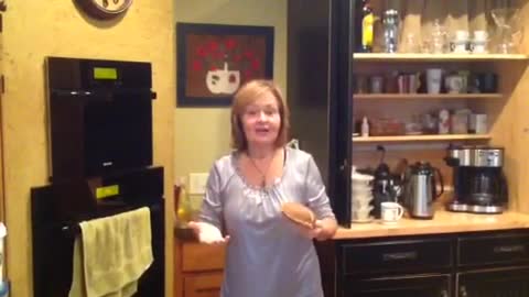 Confused Mom Doesn’t Understand “Bun In Oven” Pregnancy Reveal
