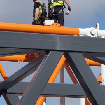 Crane riggers at work on Big Orange Global Crane services Scotland