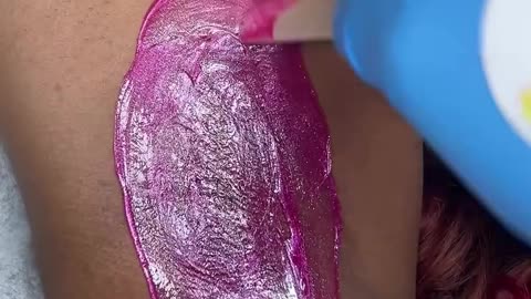 Underarm Waxing Using Sexy Smooth Tickled Pink Hard Wax by @waxingqueenadventures