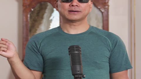 20220823文贵先生直播： #中纪委办案的都是利用品 ! 一帮傻叉都成为 #王岐山 的利用品，#曾庆红 的牺牲品，#孟建柱 的刀下鬼！