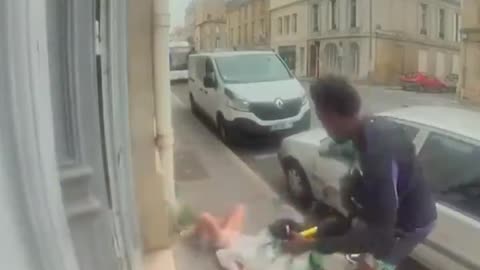 African migrant kidnaps white child