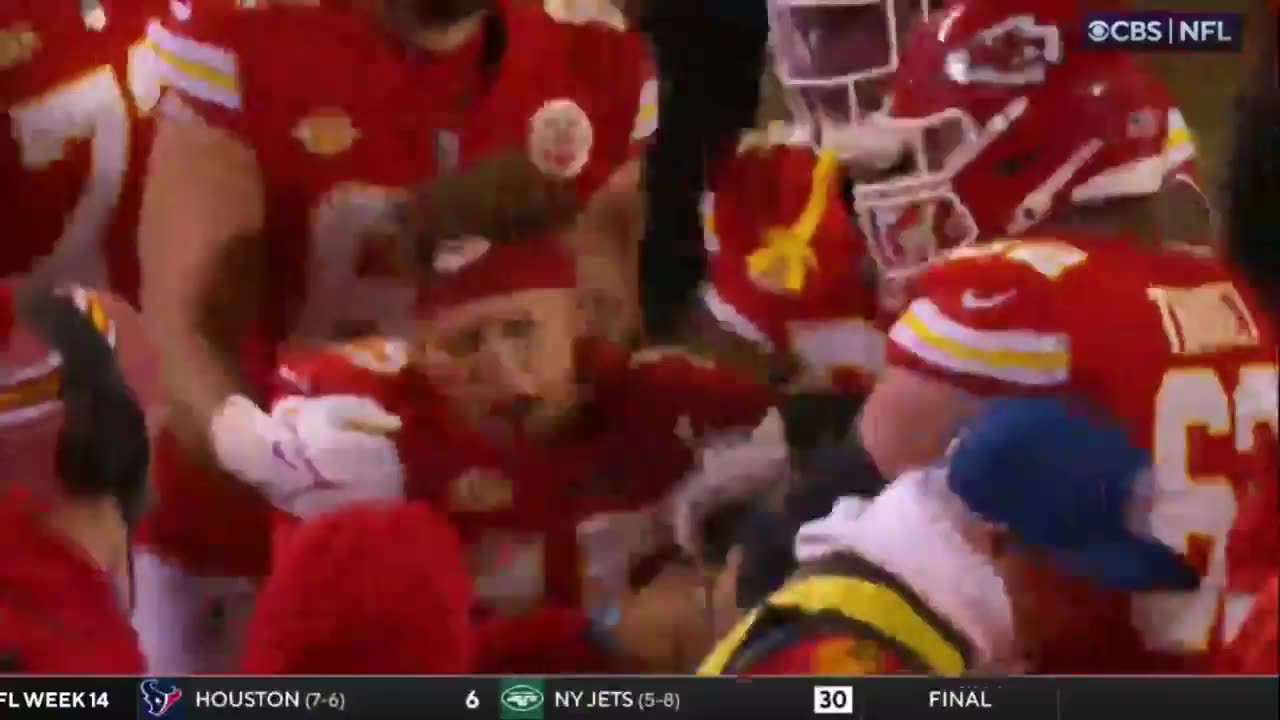 Mahomes fumes as offside denies Chiefs’ TD