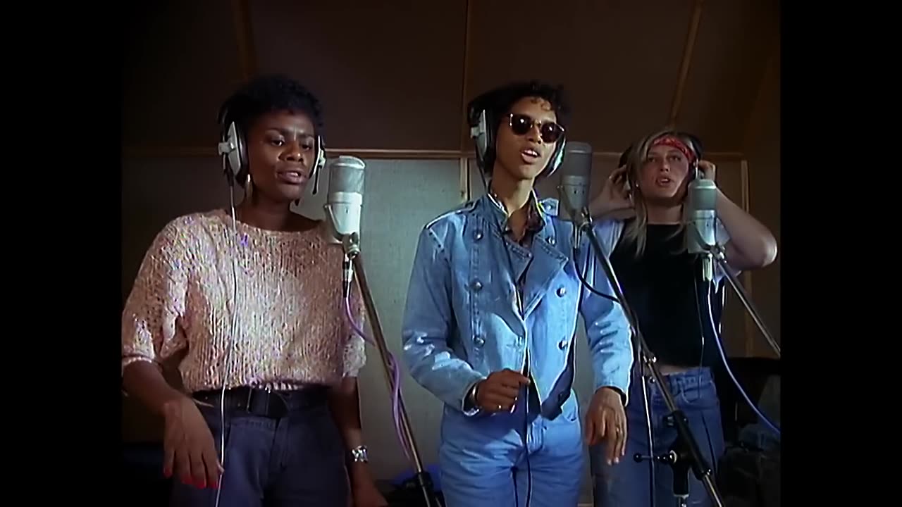 Womack & Womack - Teardrops (Official Music Video)