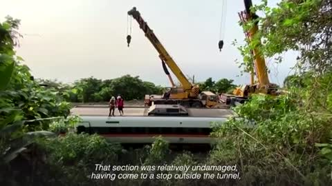 Crash train in Taiwan