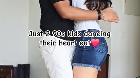 90s kids, drop a heart! 💕💥💔