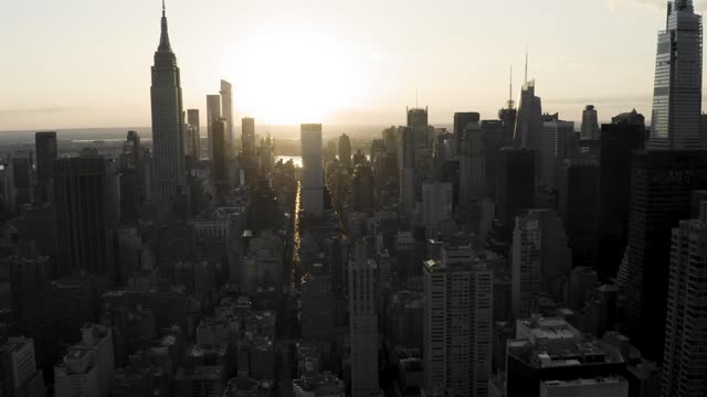 4K Drone Empire State Mid NYC