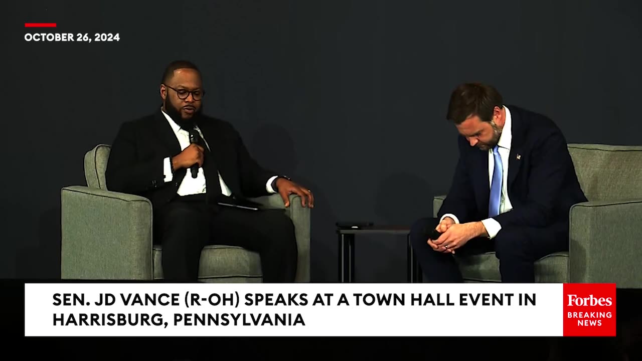 WATCH- JD Vance Joins Pennsylvania Pastor In Prayer- 'Help Us To Be Hope Where There's Hoplessness'