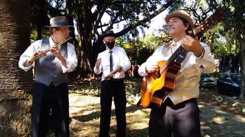 Serenata na praça