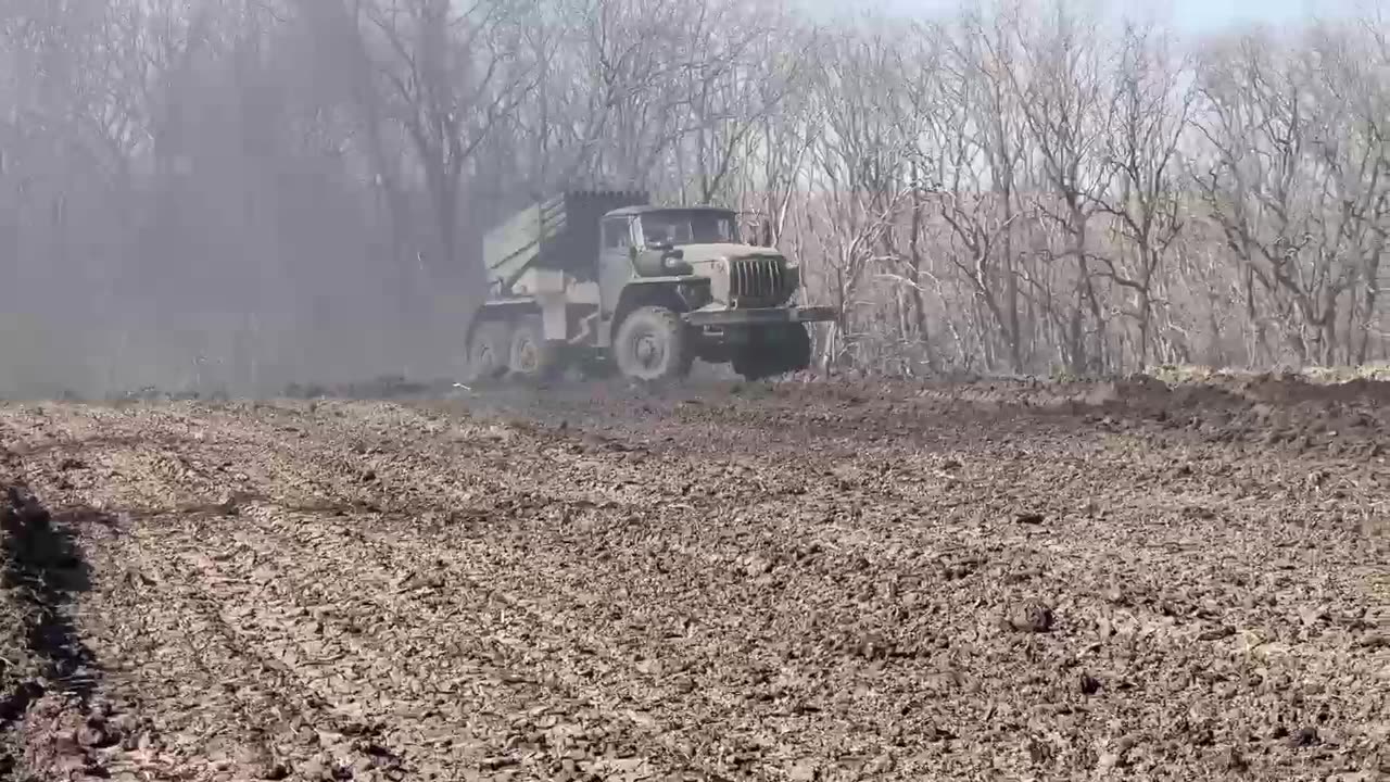 Grad MLRS crews of the Western Military District perform firing missions