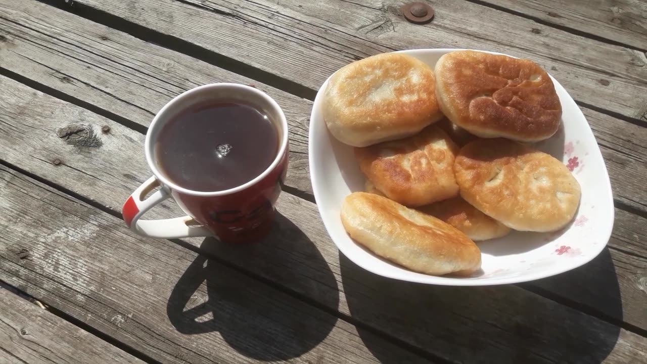 Tea and meat pies?