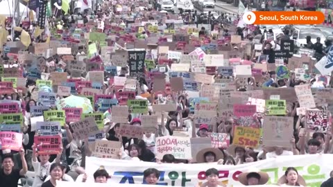 Thousands protest in Seoul against government's climate inaction | REUTERS