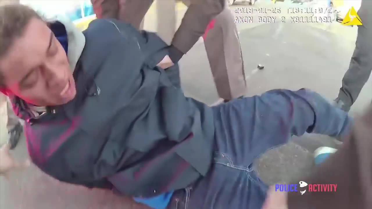 Armed Schoolboy Tased After Trying to Escape Police