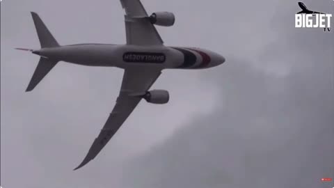 Planes Leviate instead of flying