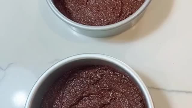 Cook chocolate cake