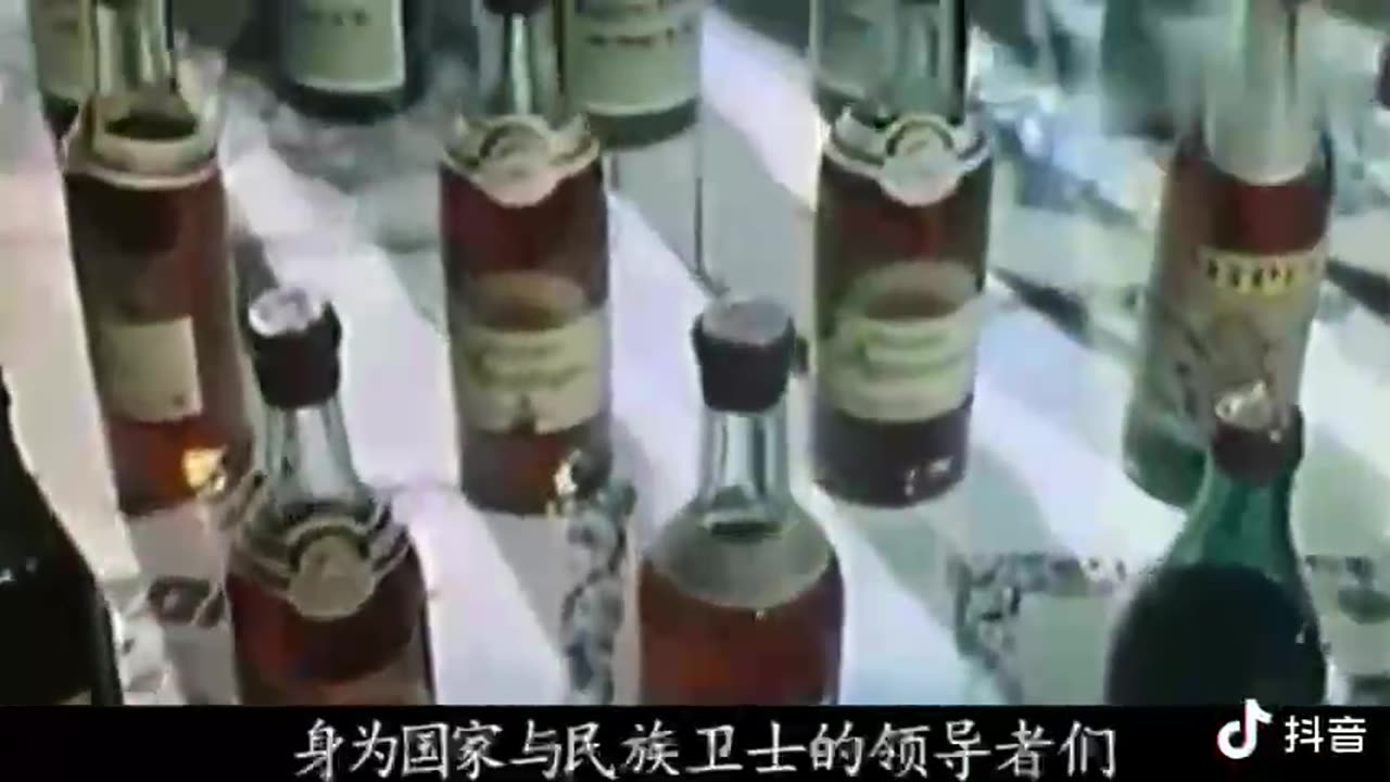 共產極權就是從故有皇族奪權換成自己享受,再起一個特權階層壓榨人民。
