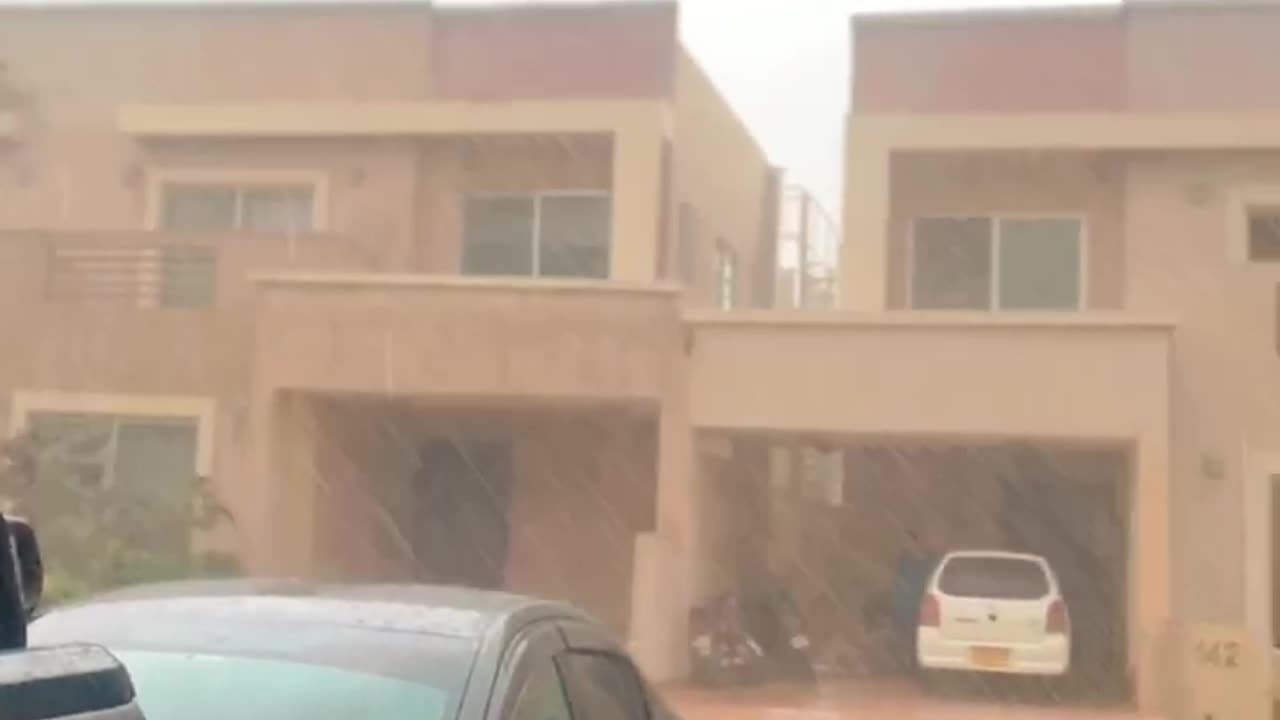 Heavy Rain in Bahria Town Karachi