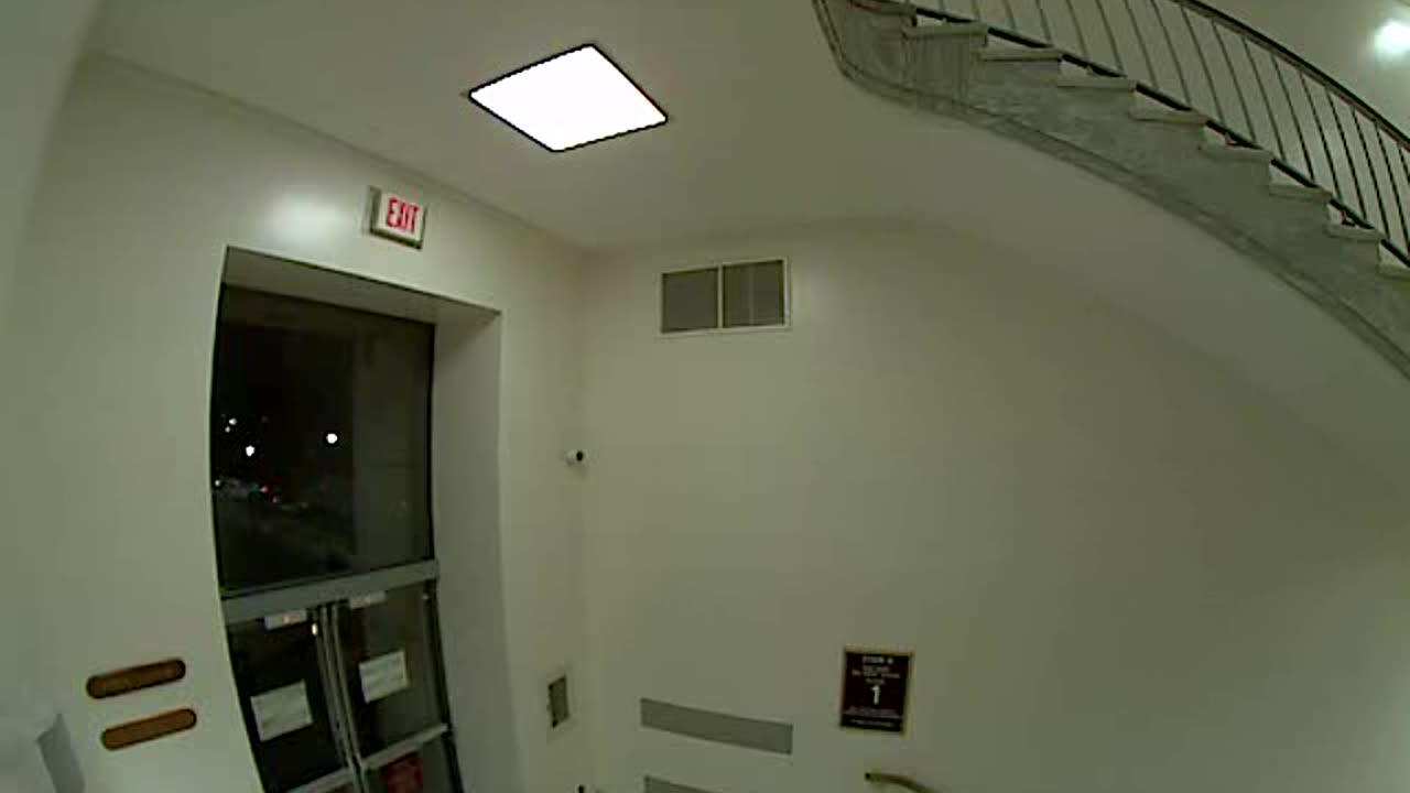 3162RHOB01Stair8FireDoorRH20_2021-01-06_00h40min00s590ms.mp4