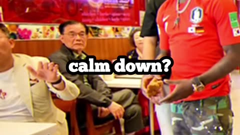 Speed tries KFC in south korea #ishowspeed