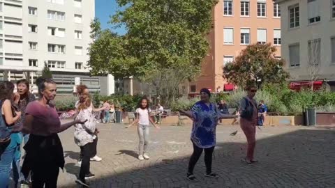 Les Masques Blancs Dansent sur HK et Jerusalema 25 septembre