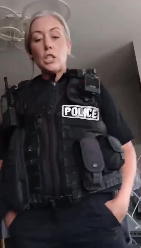 British Police: You've Made Some "Offensive" Comments on Facebook, and We're Here to Arrest You