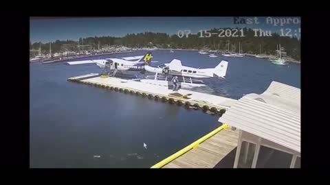 Float Planes Collide At Dock