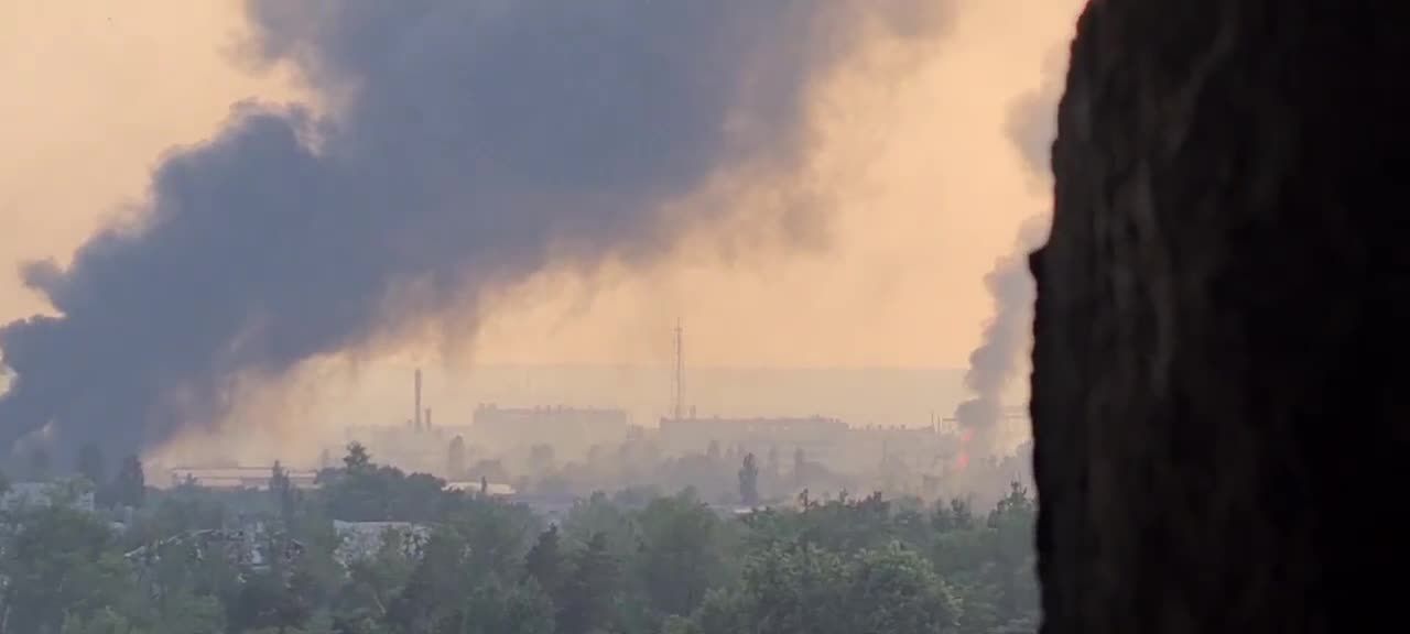 Ukraine War - Fire at Severodonetsk Azot plant