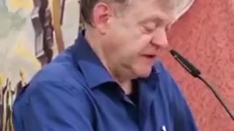 Bitte ganz genau zuhören !