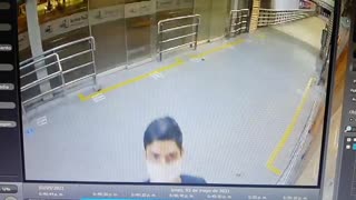 Video: Suspenden servicio en estaciones del Panamericano, Hormigueros y Molinos 2