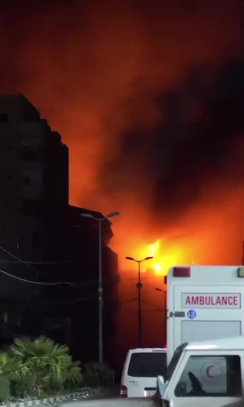 Israeli missiles keep pounding civilian objects in Gaza