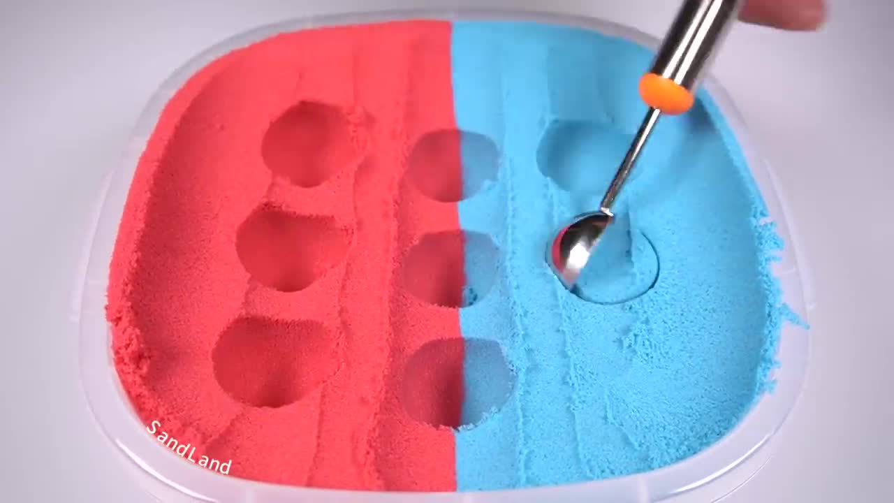 ASMR kinetic sand cutting grinding