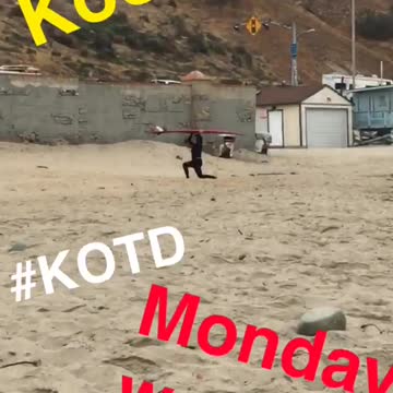 Kook malibu monday work out on beach