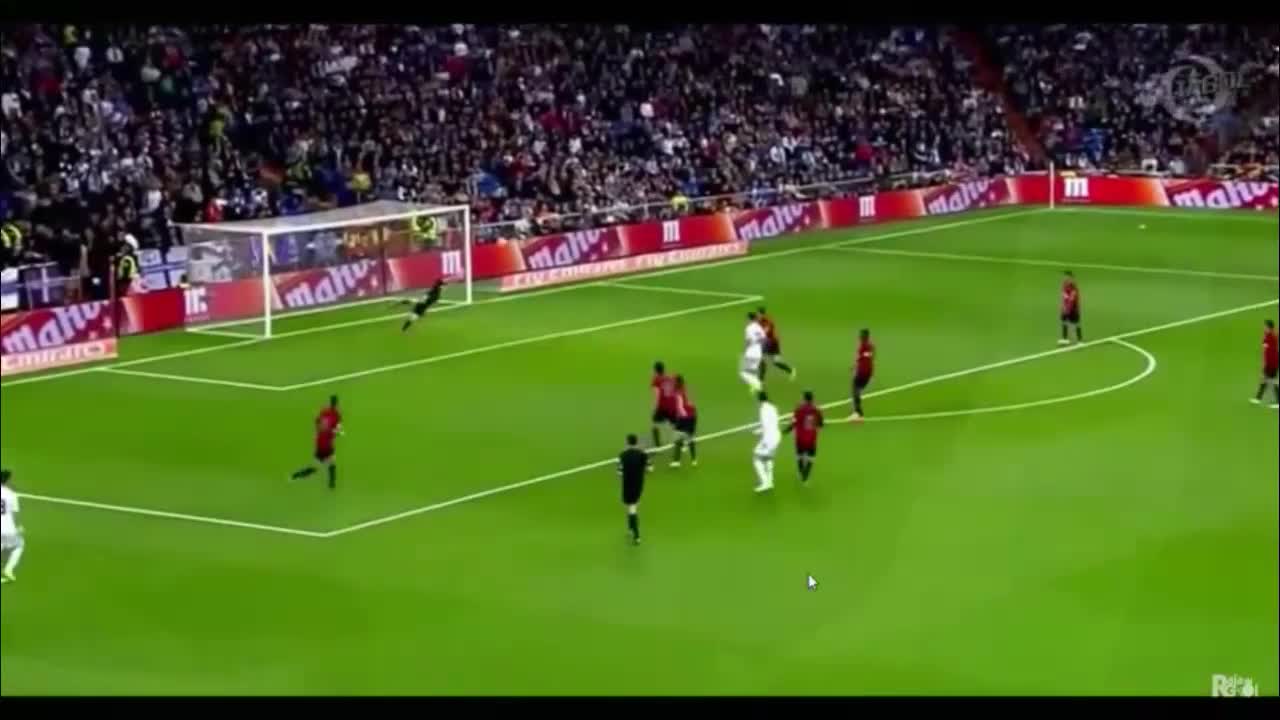 5 Goal Spektakuler Cristiano Ronaldo vs Zlatan Ibrahimovic