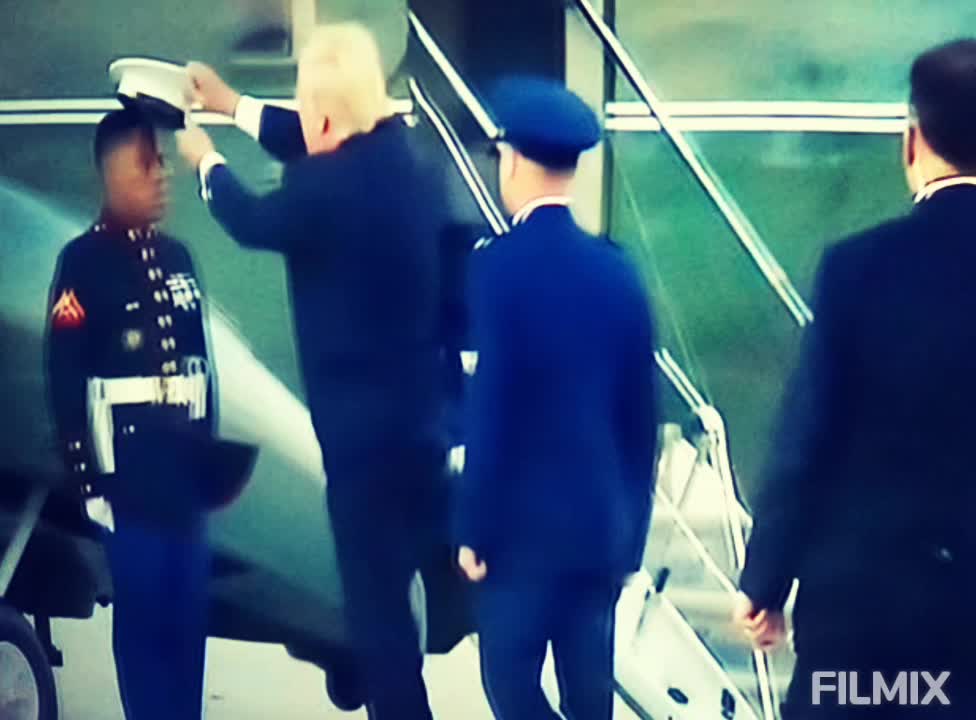 COMMANDER IN CHIEF