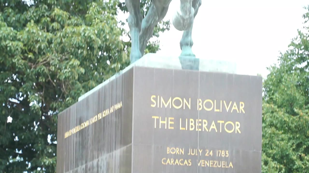 Luna Visits Simon Bolivar Monument in Washington DC