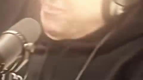 Joey Diaz TRIES Smelling Salts 😂