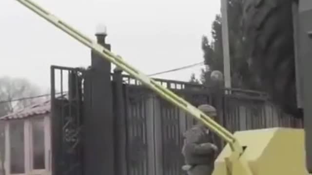 Russia Troops Boarding The Giant Transport Plane And Weapons Loading Onto The Aircraft