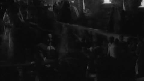 Corridor.of.Mirrors.1948