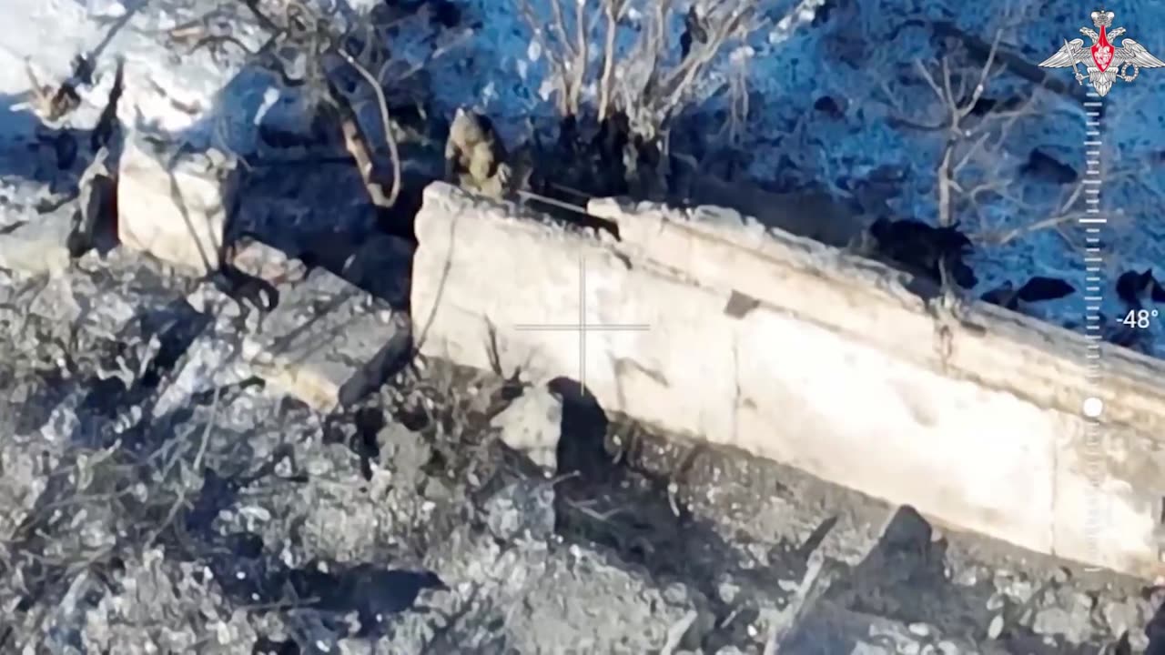 Footage from the village of Veseloye, where our paratroopers stormed an enemy stronghold