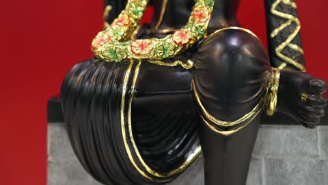 26" Fluting Krishna's Black Marble Statue In Cosmic All Attractive Form | Exotic India Art