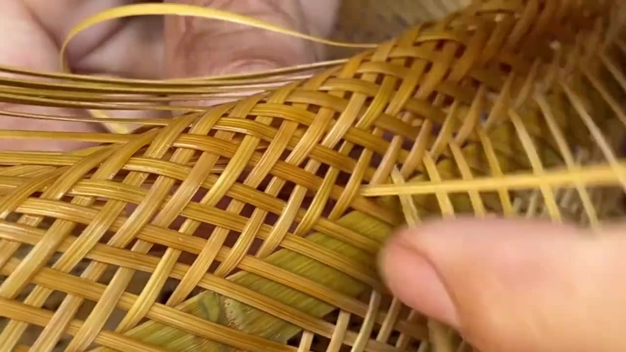 Is it true that hand-woven bamboo baskets should no longer exist
