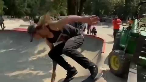 Very daring skateboard boy