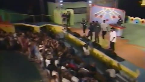 Snoop Dogg - Snoop's Upside Ya Head / Vapors [MTV Jams]